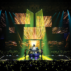원 오브 어 카인드 3D ; G-DRAGON 2013 1ST WORLD TOUR